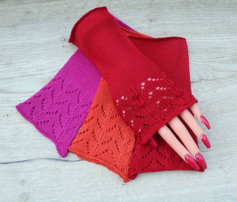 Pulswärmer 10Farben Merino Armstulpen Wollstulpe Handstulpe Strickstulpe Damenstulpe Damen Yoga Handschuhe Accessoires Männerstulpe von TrivunaDieStrickerin