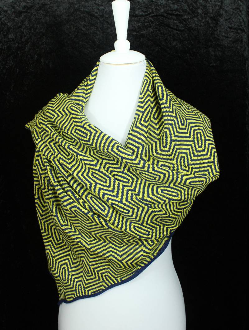 Zweifarbigen/Stola Merino Merinotuch Hochzeitsstola Brautstola Schals Männerschal Strickstola Schultertuch Accessoires Tücher Dreieckstuch von TrivunaDieStrickerin