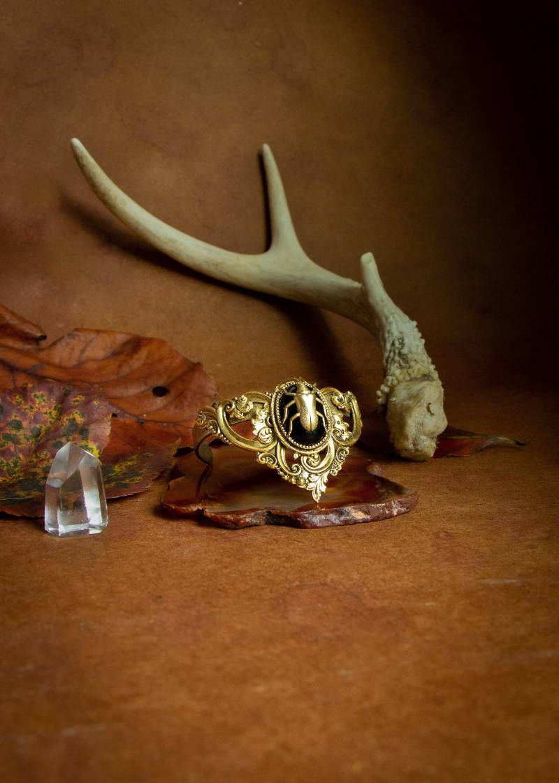 Cavern Manschette Filigran Armband von Trollbinde