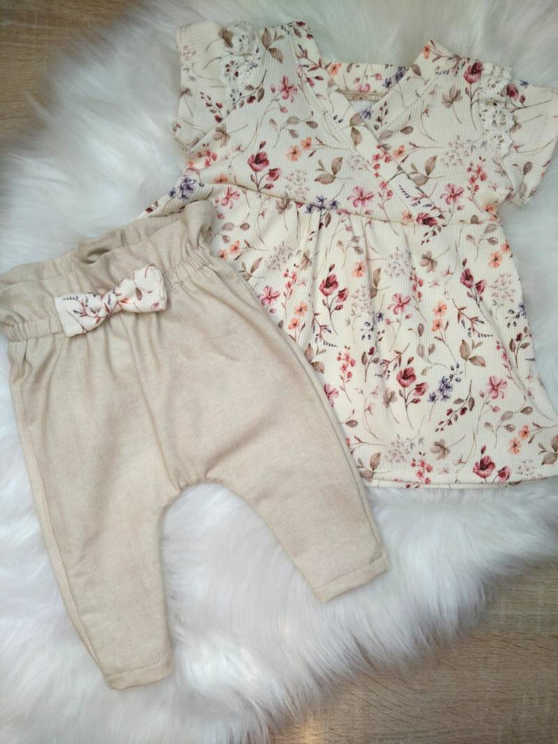 Set Kleid Tunika Paperbackhose Baby Sommerblumen Verschiedene Größen von TrollkvinneHandmade