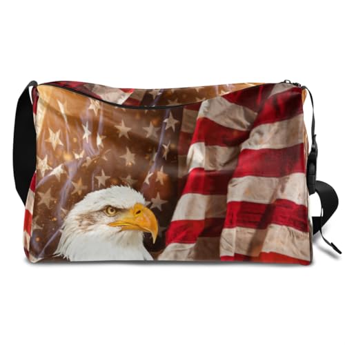 Amerikanische Flagge Leder Duffle Bag für Mann Frau Jungen Mädchen American Bald Eagle Wochenende Übernachtung Sport Gym Bag Reisetasche Single Shoulder Crossbody Handtasche, farbe, 18.5L, von TropicalLife