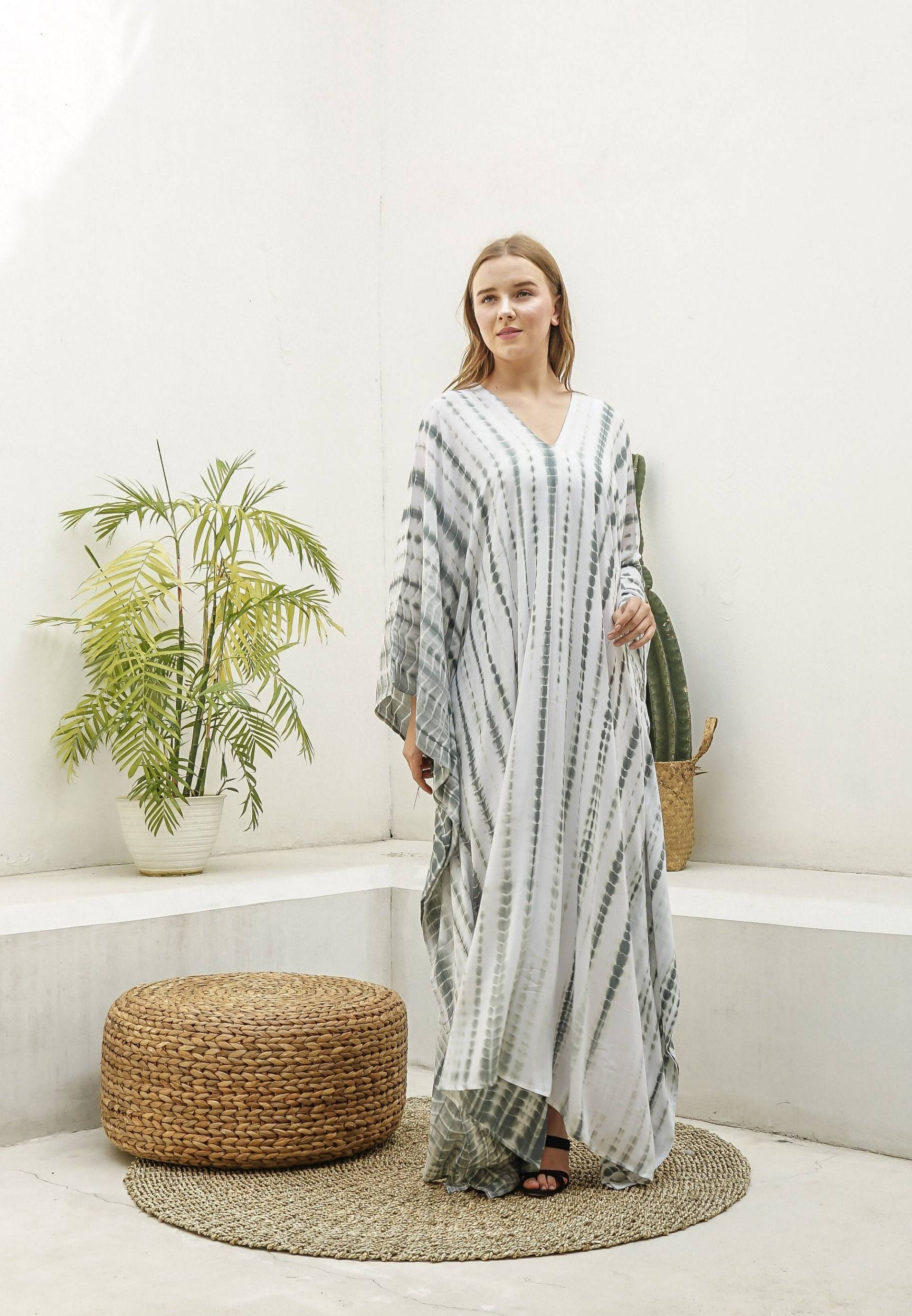 Handkrawatte Gefärbt, Ka01-Td10 Kaftan Kleid, Langes Schlichtes Kleid, Stylisch, Elegant, Miami, lbiza, Urlaubskleid, Abendkleid, Lockere Passform von TropisDesigns