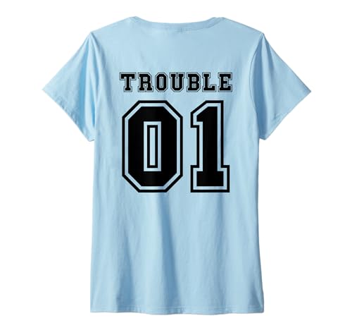 Damen I Am Trouble Bestie folgt Matching Best Friends Sports T-Shirt mit V-Ausschnitt Damen I Am Trouble Bestie folgt Matching Best Friends Sports T-Shirt mit V-Ausschnitt von Trouble Always Finds Me Co