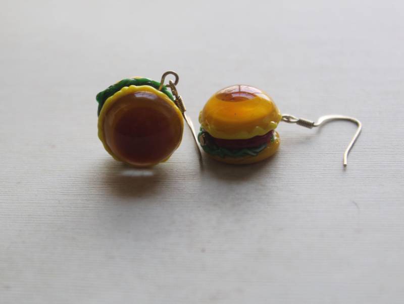 "Cheeseburger" Ohrringe Aus Lampworkperlen." "Cheeseburger" Ohrringe Aus Lampworkperlen." von TrouvailleDesignNC