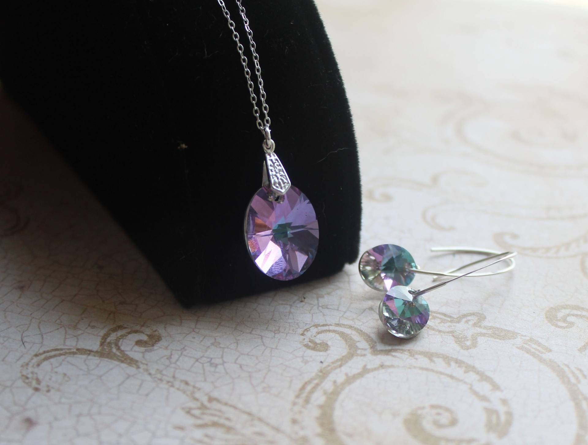 sterling Silber Swarovski Kristall Halskette Und Ohrringe Set | Vitrail Light sterling Silber Swarovski Kristall Halskette Und Ohrringe Set | Vitrail Light von TrouvailleDesignNC