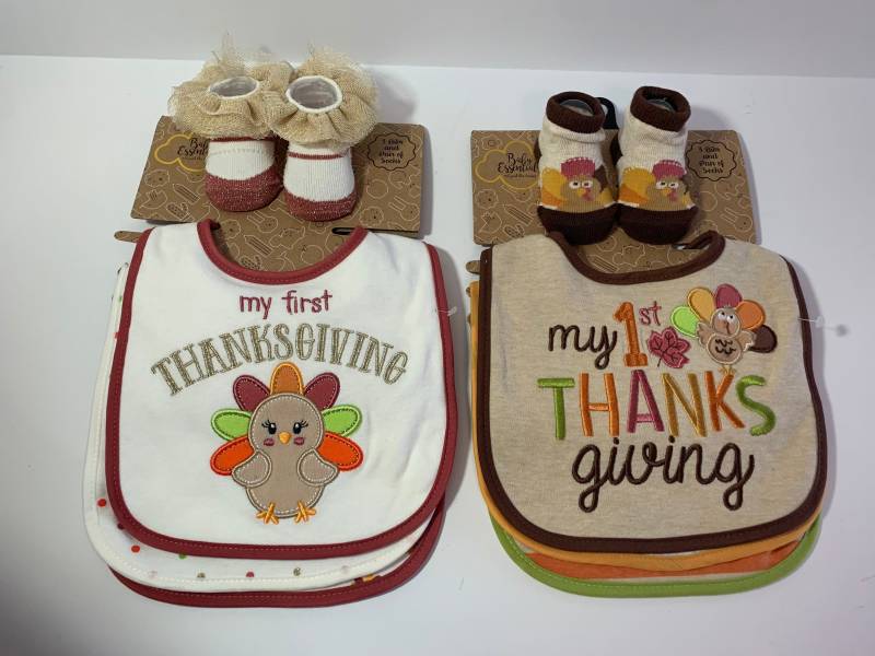 My First Thanksgiving Lätzchen & Bootie 4-Teiliges Set - Mädchen Oder Junge von TruPrettyDesigns