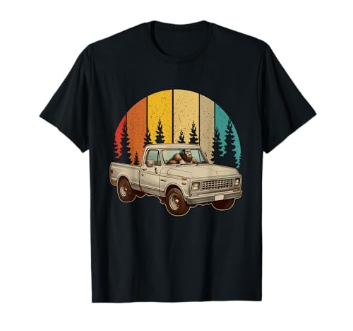 Vintage Retro Bigfoot Driving Pickup Matching Family Kids T-Shirt von Truck Vacations Costume