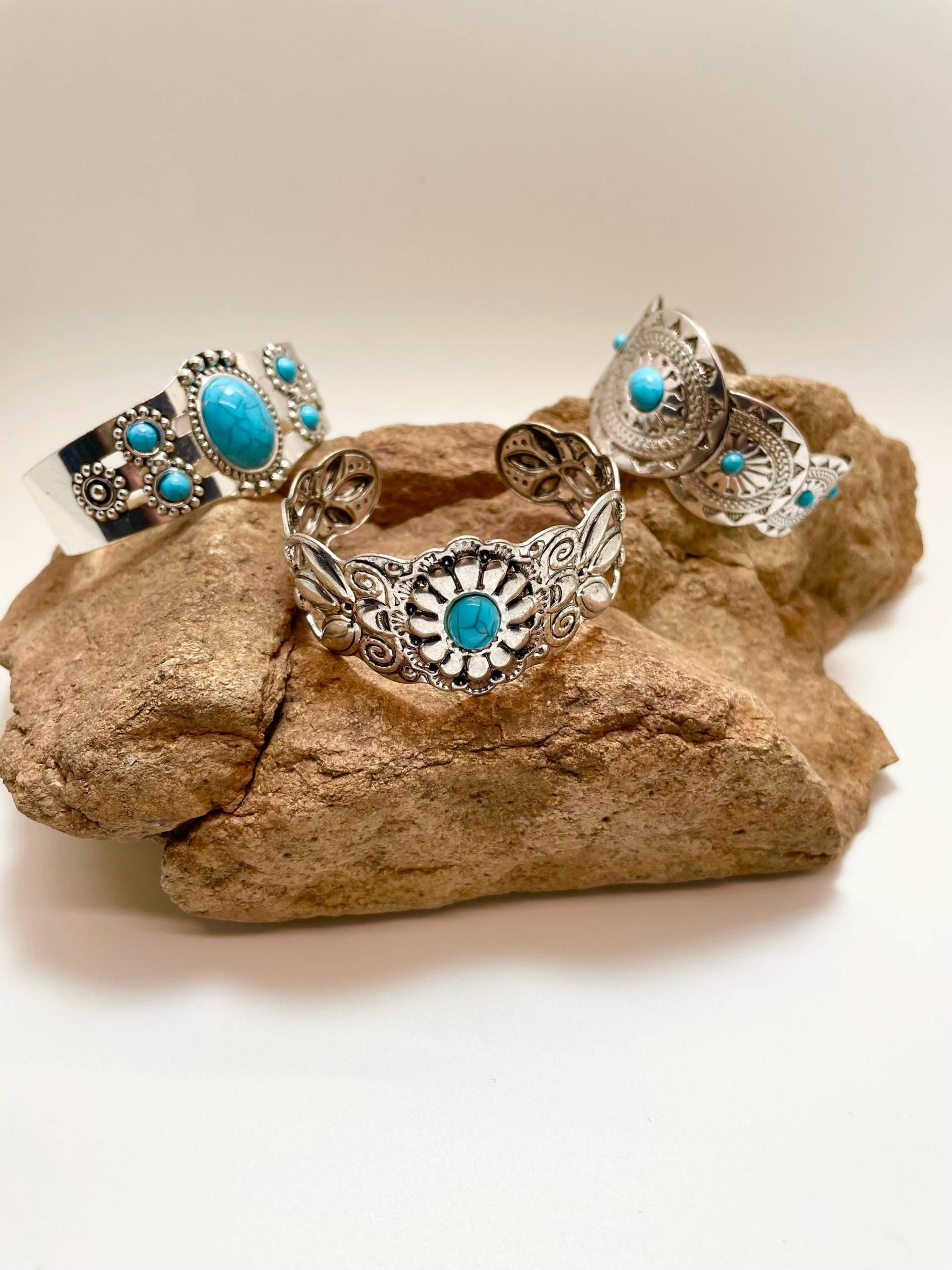 Silber Türkis Western Armbänder, Vintage-Inspirierte Silberarmbänder, Mutige Rustikale Einzigartige Geschenke von TrudeesBoutique