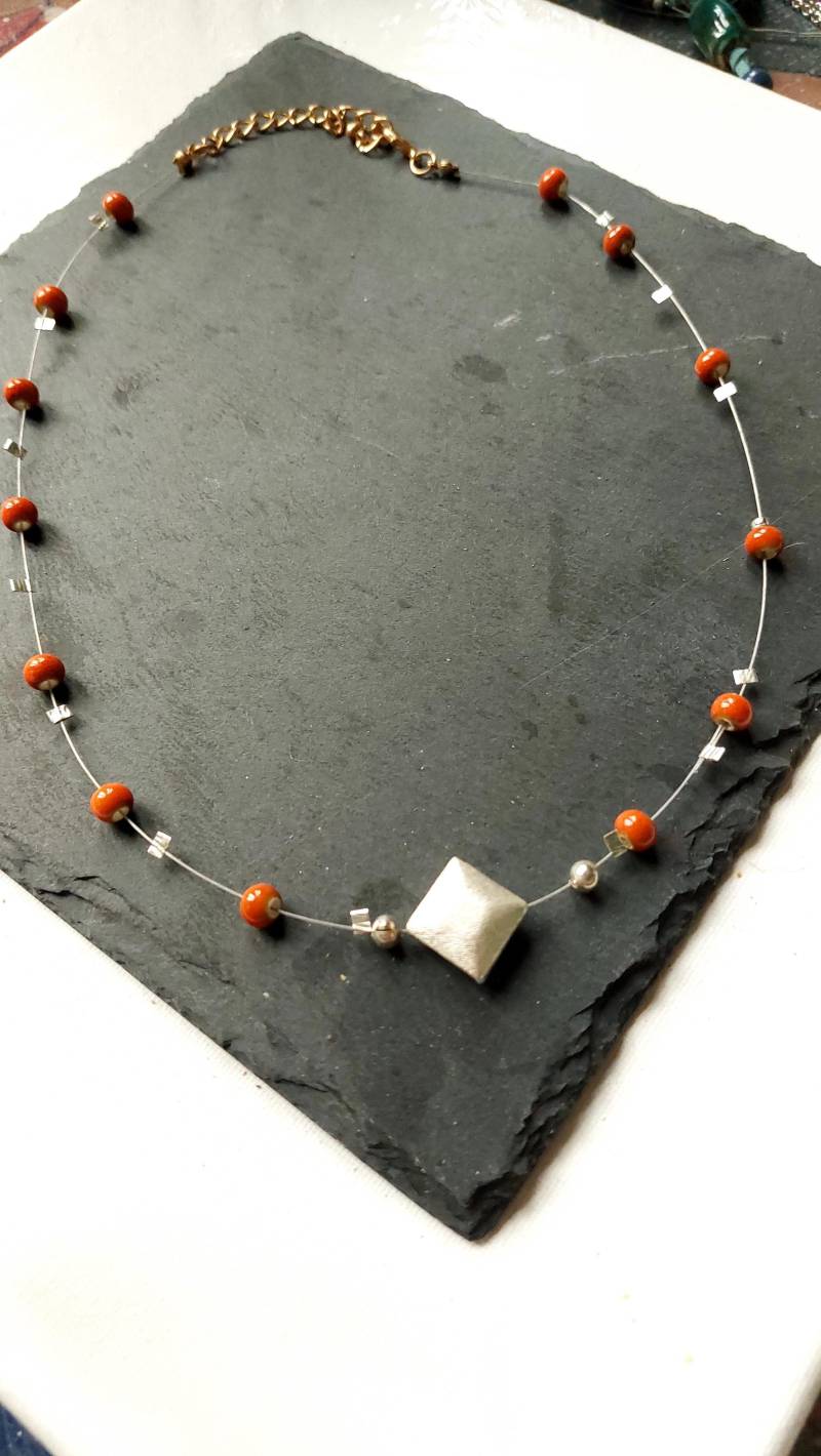 Halskette Orange Boho Stil Mit Keramik Perlen Schmuck Unikat Halskette Orange Boho Stil Mit Keramik Perlen Schmuck Unikat von TrudesART