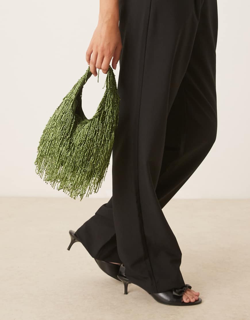 True Decadence - Handtasche in Dunkelgrün mit Perlenbesatz von True Decadence