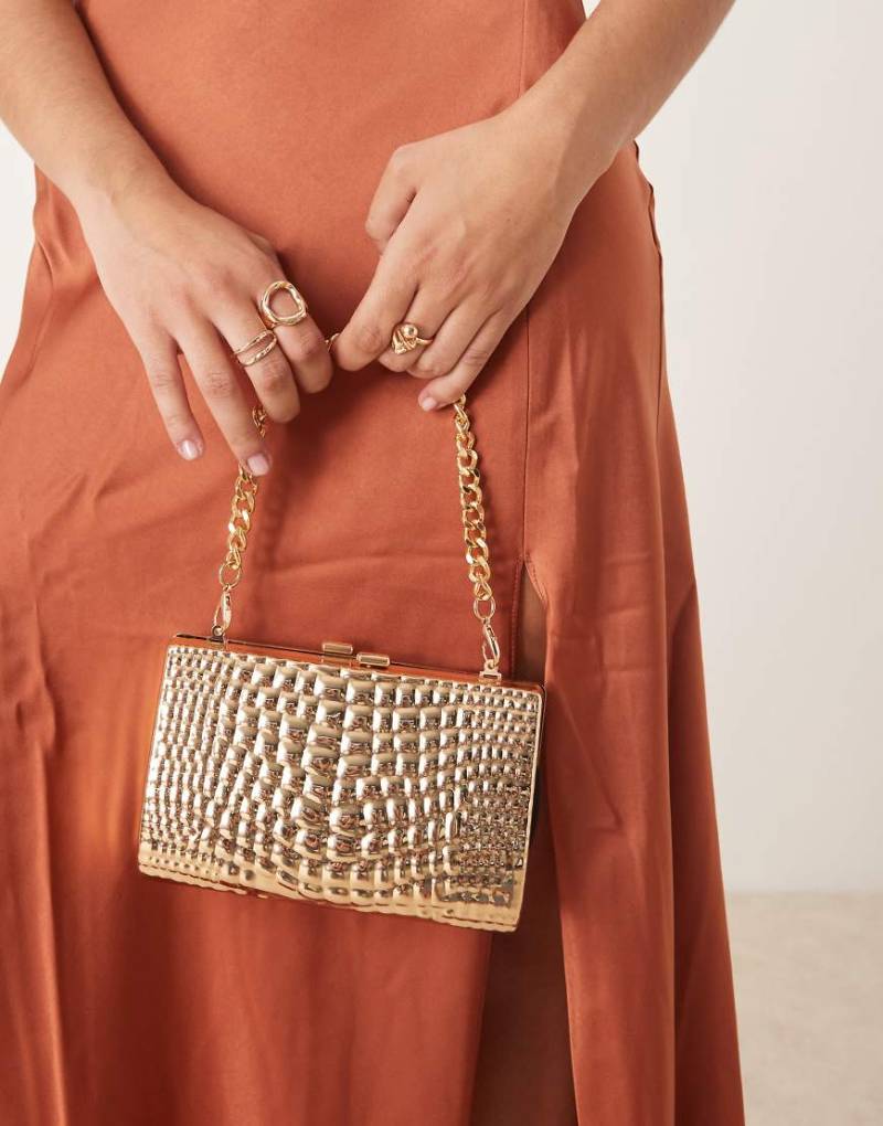 True Decadence - Strukturierte Schultertasche in Gold-Goldfarben von True Decadence