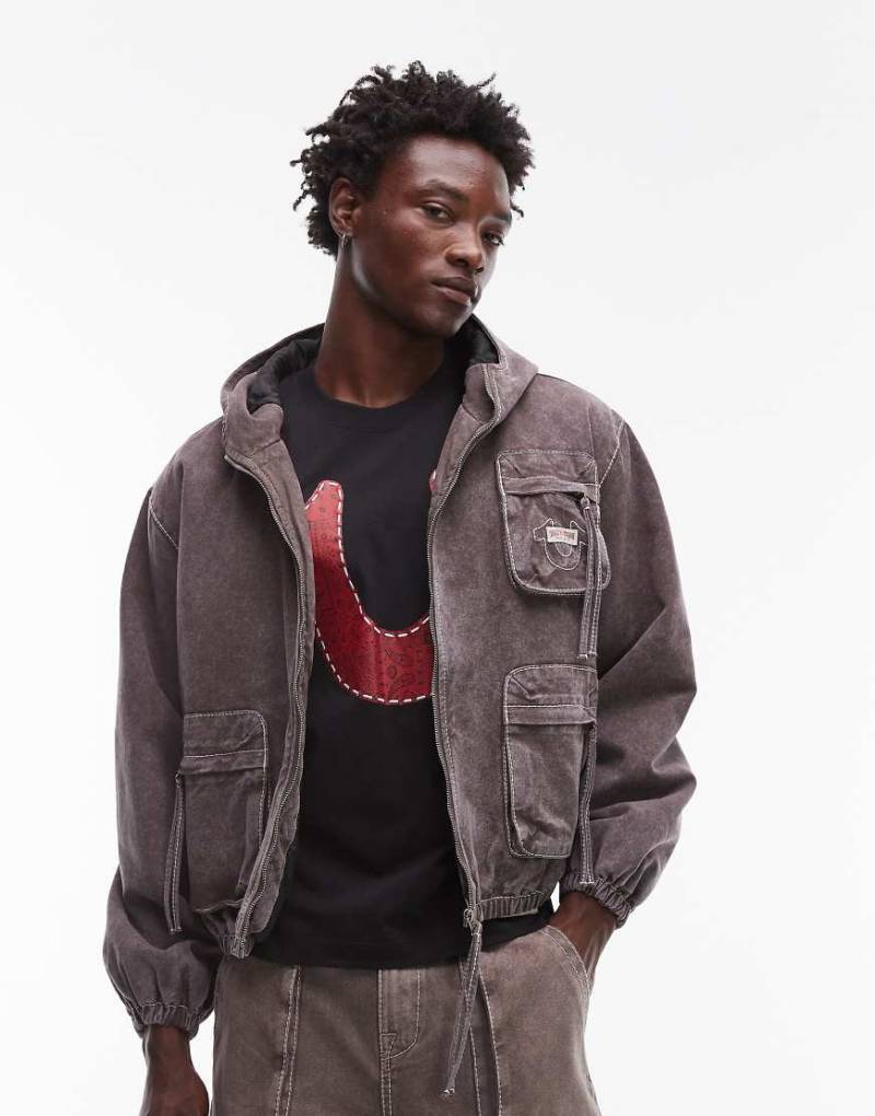 True Religion - Big T - Workwear-Jacke in brauner Waschung mit Kapuze von True Religion