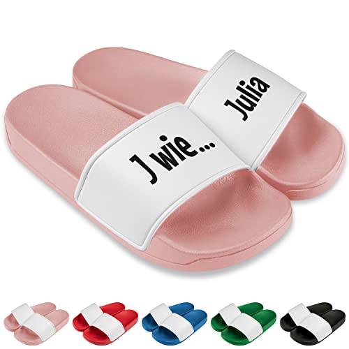 Badelatschen personalisiert „N wie Name“ – Schlappen für Sommer Büro Strand Garten Sauna Slipper Slides Hausschuhe - Geschenk zum Geburtstag Muttertag Vatertag Weihnachten (Gr. 41, Rosa) von True Statements