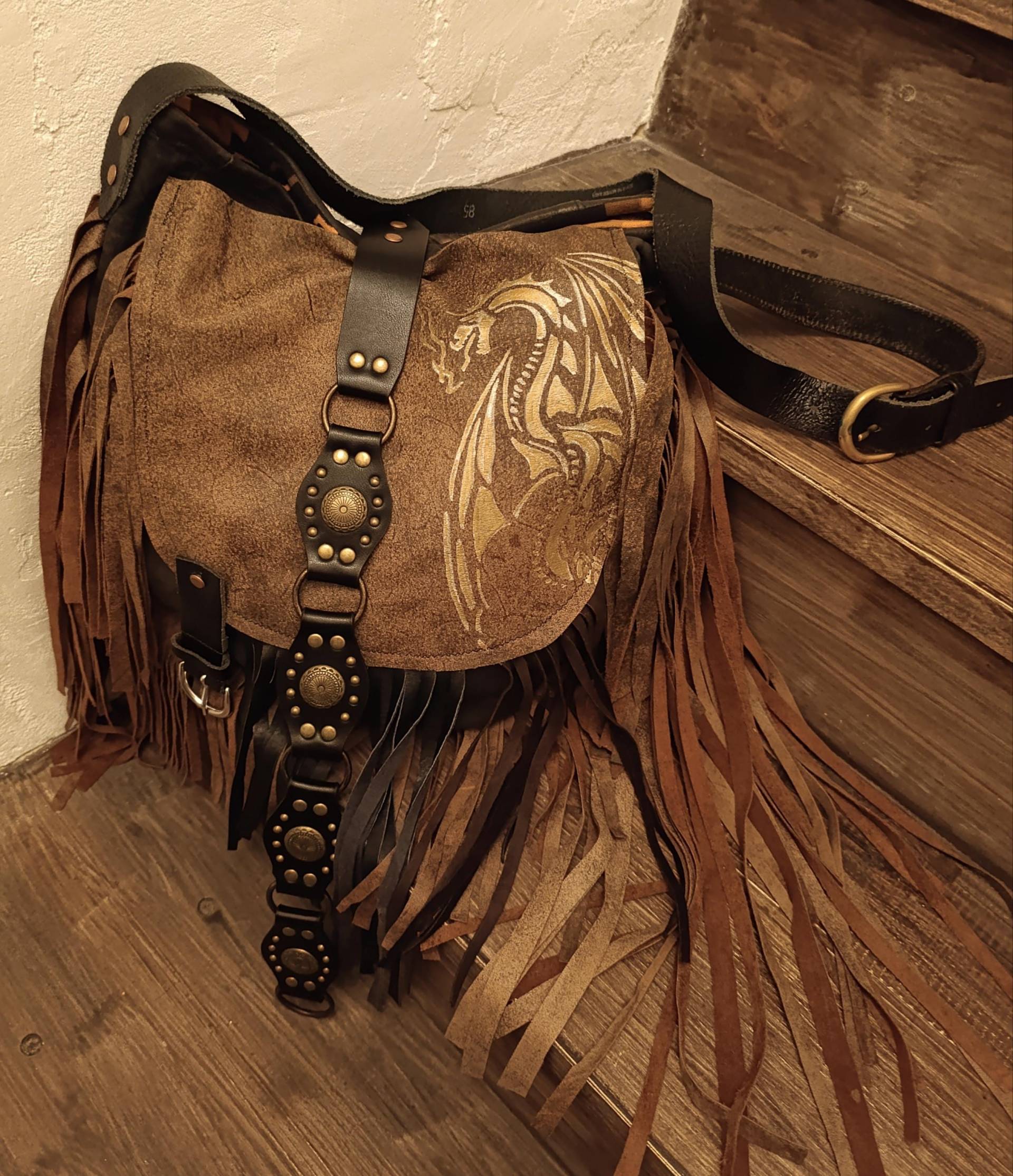 Sehr Coole Handgemachte Ooak Boho Leder Fransen Drachentasche True Bohemia von TrueBohemia