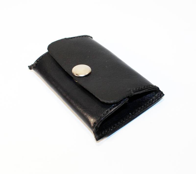 Handgefertigte Geldbörse Aus Schwarzem Leder Schlanke Mit Druckknopfverschluss von TrueCalf