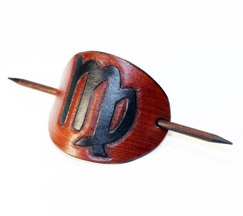 Handgefertigte Haarspange Mit Sternzeichen Jungfrau von TrueCalf