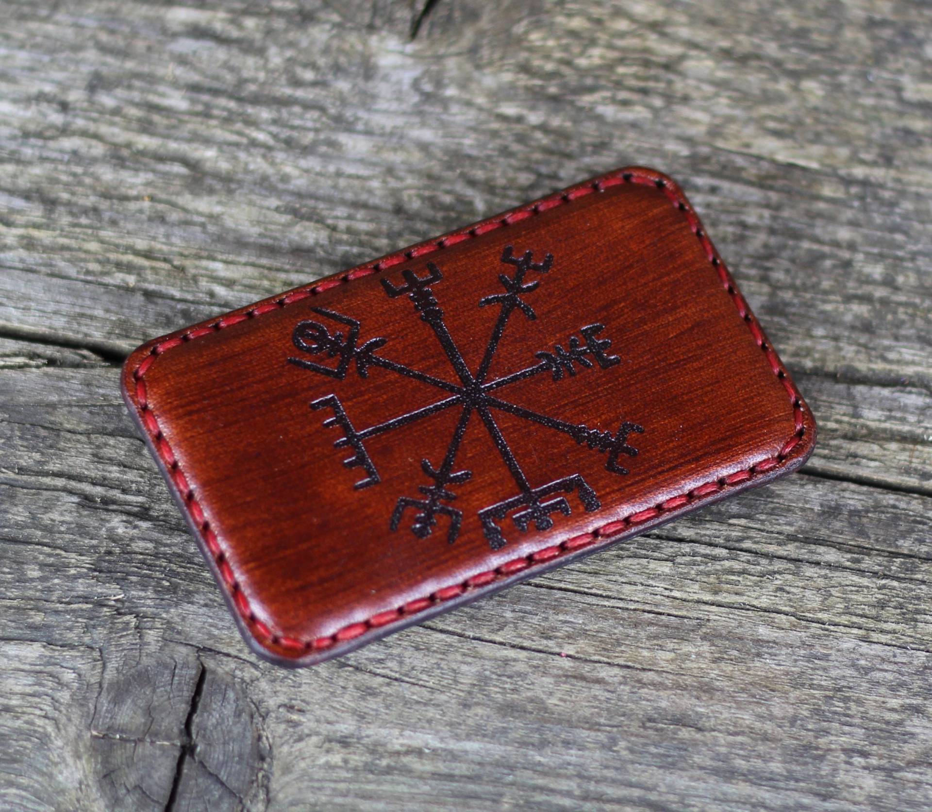 Handgefertigte Leder Gürtelschnalle Mit Vegvisir - 30 Mm von TrueCalf