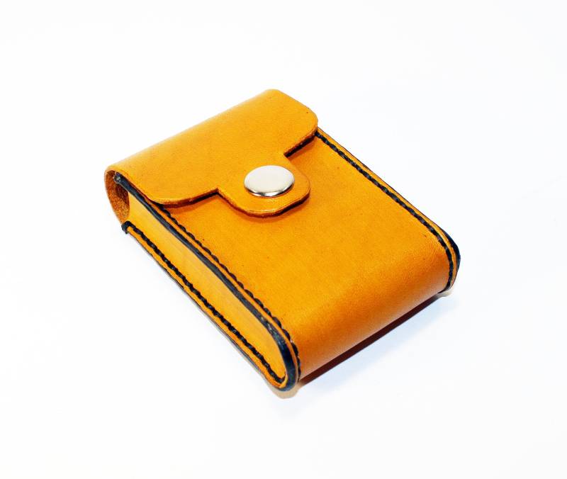 Handgefertigtes Gelbes Leder Kreditkartenetui Visitenkartenetui von TrueCalf