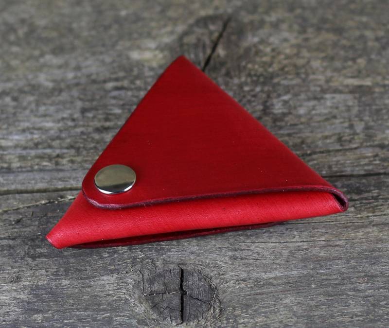 Rote Triangle Geldbörse Aus Leder Handgefertigte, Kleine von TrueCalf
