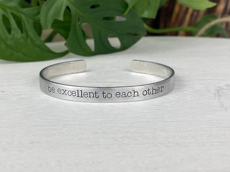 Seien Ausgezeichnet Zueinander | Bill Und Ted Ausgezeichnet Adventure Nerd Geschenk Geek von TrueStoryStudio