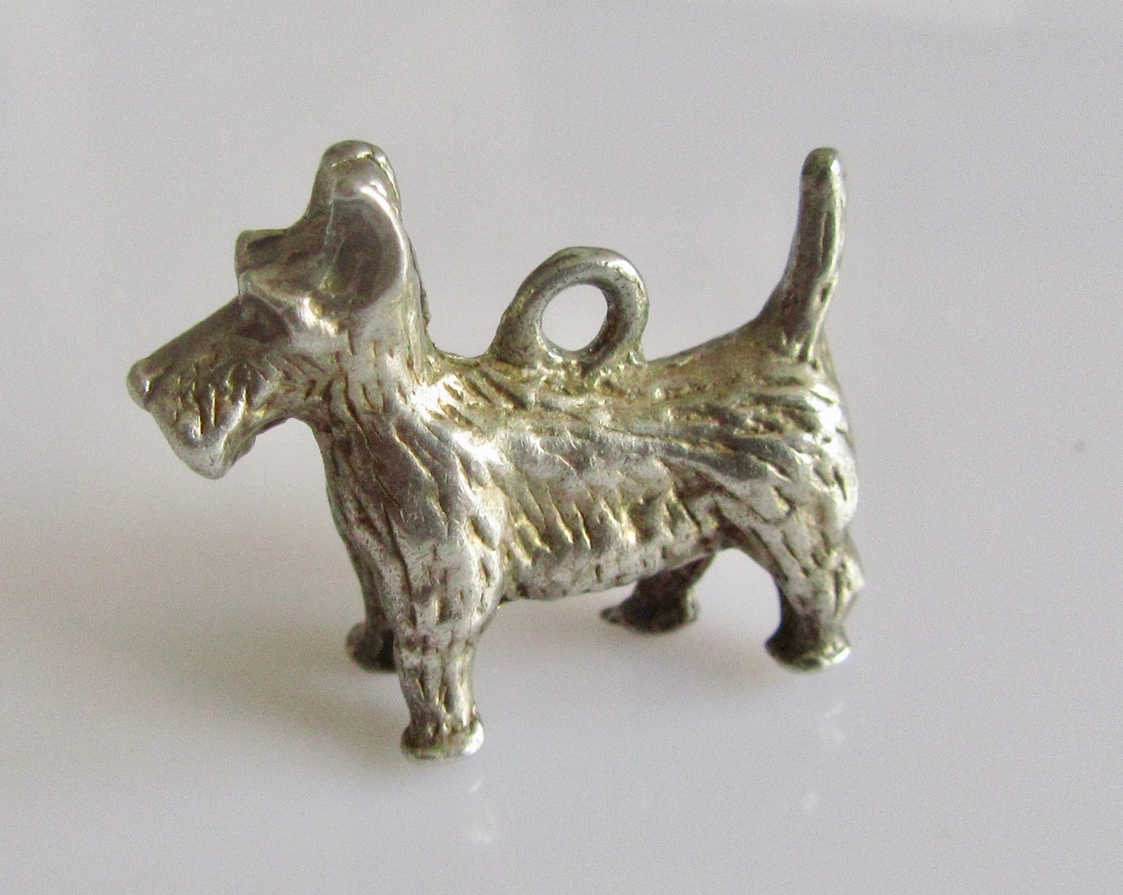 sterling Silber Scottie Hund Charm Oder Anhänger sterling Silber Scottie Hund Charm Oder Anhänger von TrueVintageCharms
