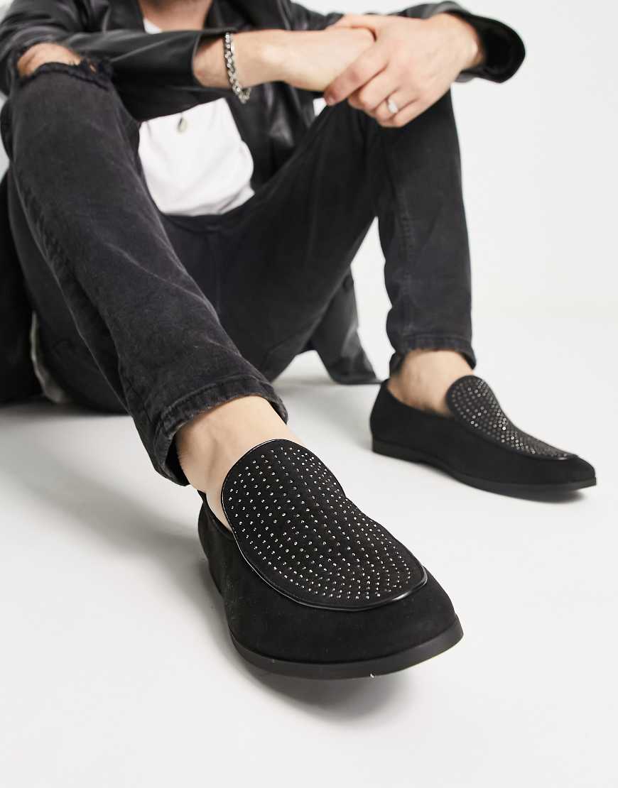 Truffle Collection - Mit Nieten besetzte Hausschuh-Loafer aus schwarzem Samt von Truffle Collection