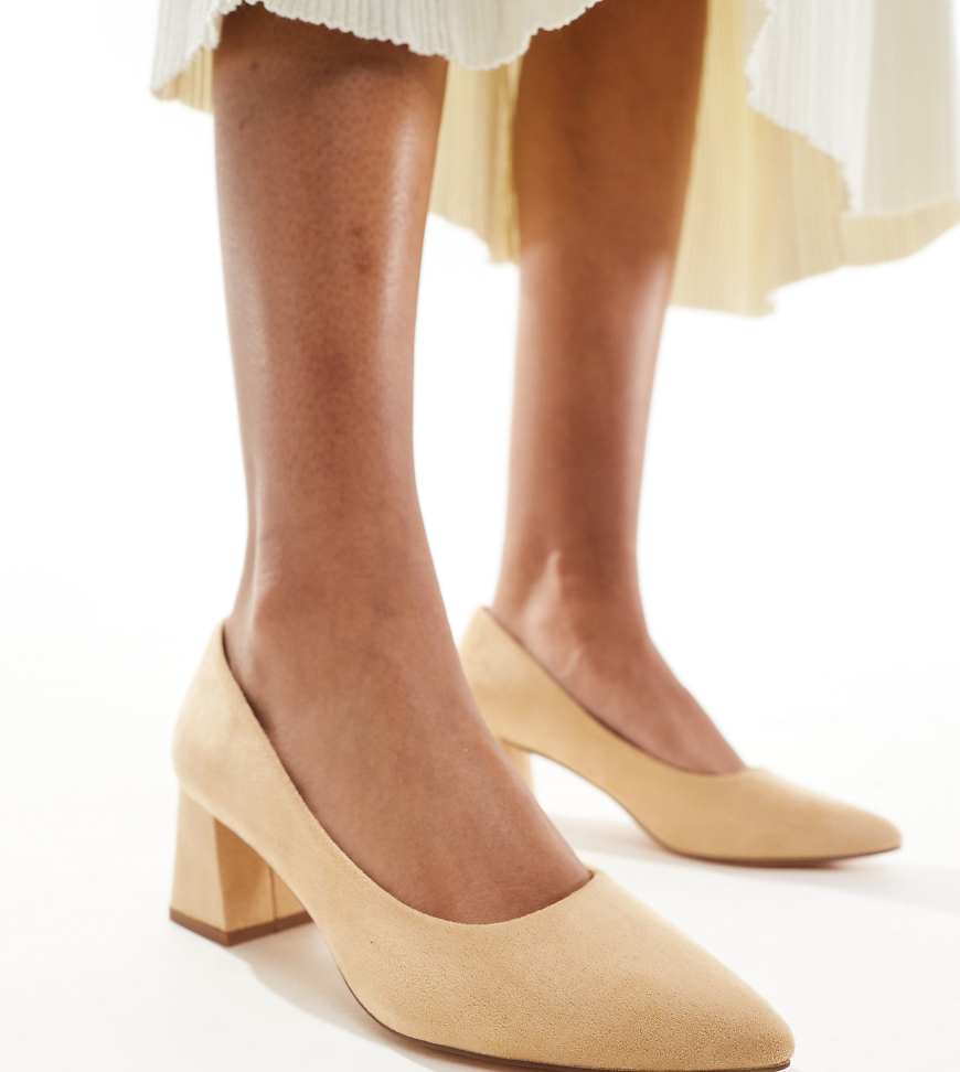 Truffle Collection - Pumps in Beige mit Blockabsatz und weiter Passform-Neutral Truffle Collection - Pumps in Beige mit Blockabsatz und weiter Passform-Neutral von Truffle Collection