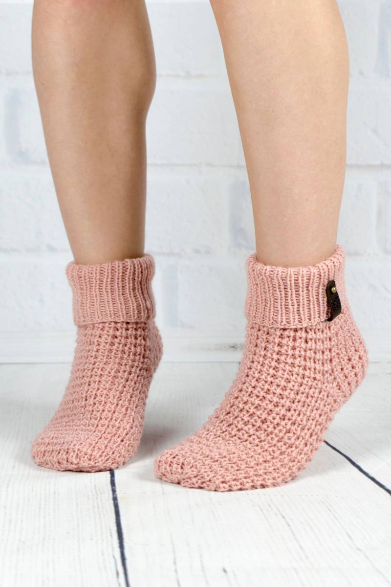 Handgefertigte Wolle Slipper Socken Warme Coral Ankle Socken von TrulyWoolyStore