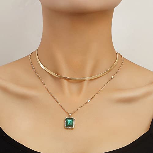 TseenYi Gold Layering Halskette Smaragd Edelstein Anhänger Halskette Mehrlagige Schlangenkette Halskette Edelstein Choker Halskette Kettenschmuck Für Frauen Und Mädchen Geschenke von TseenYi