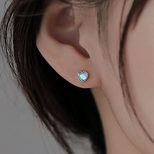 TseenYi Mini Opal Herz Ohrstecker Ohrringe Silber Mondstein Herz Ohrringe Kleines Herz Opal Ohrringe Kleines Herz Mondstein Ohrringe Retro Opal Minimalistisch Ohrringe Für Frauen Und Mädchen Geschenke von TseenYi