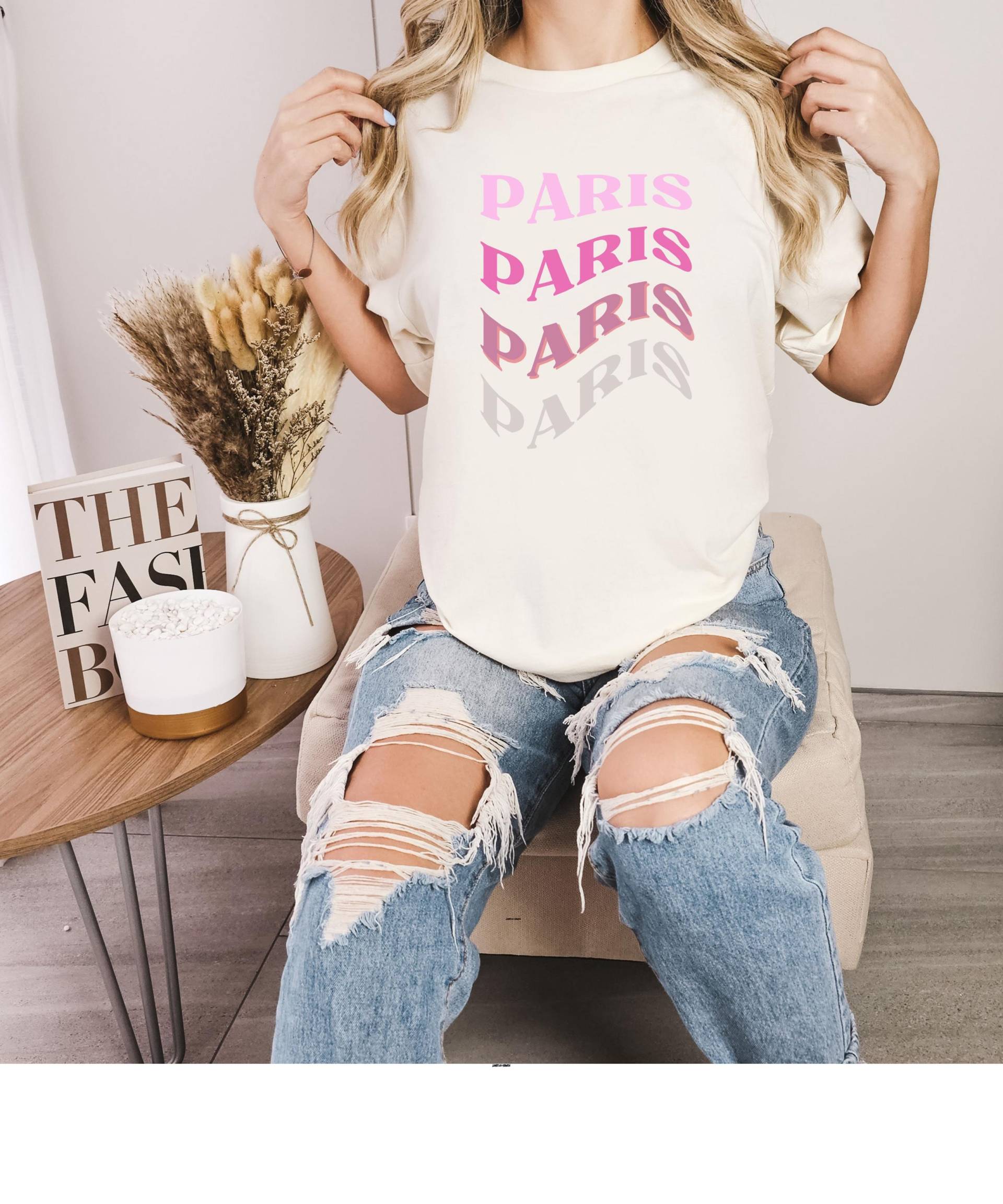 T-Shirt Mit Dem Städtenamen Paris Im Wellendesign. Für Dich Oder Deine Beste Freundin . Als Geschenk Zum Geburtstag Zu Weihnachten von Tshirtundsweater