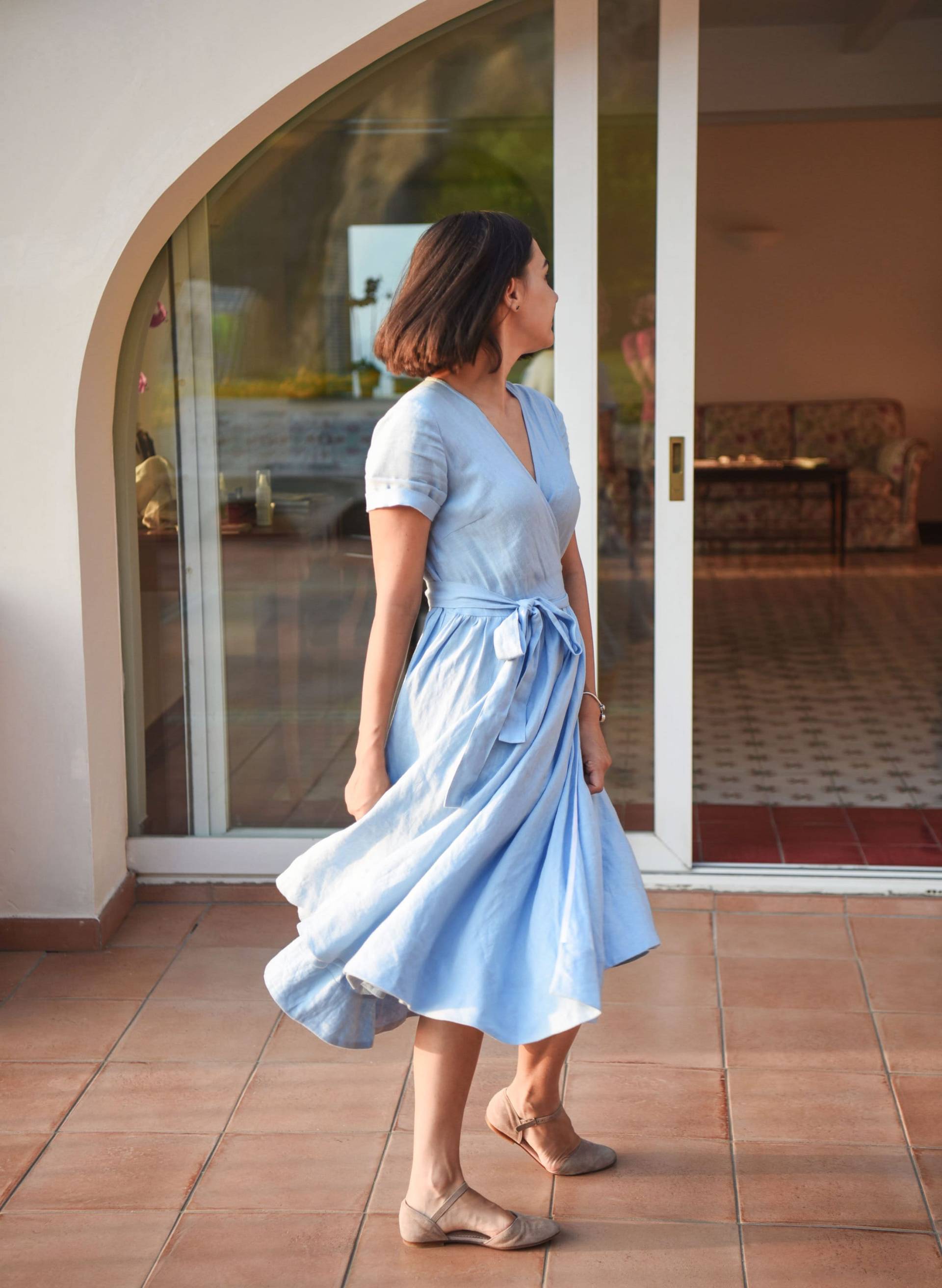 Leinen Wickelkleid, Rustikales Hochzeitskleid, Blaues Leinenkleid, Brautjungferkleid, Umstandskleid, Frauenkleid von TsiomikKids