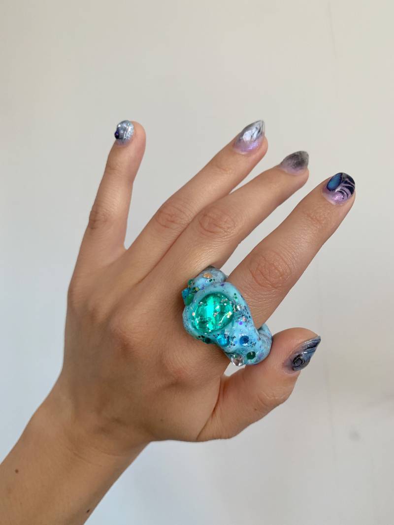 Unregelmäßig Grobstrick Polymer Clay Acryl Ring | Kunst Trendy Y2K Fun Schmuck von Tsucro