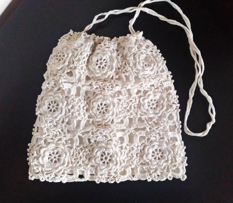 Handgemachte Häkeln Baumwolle Umhängetasche Boho Floral Geldbörse von TsveteHeArt