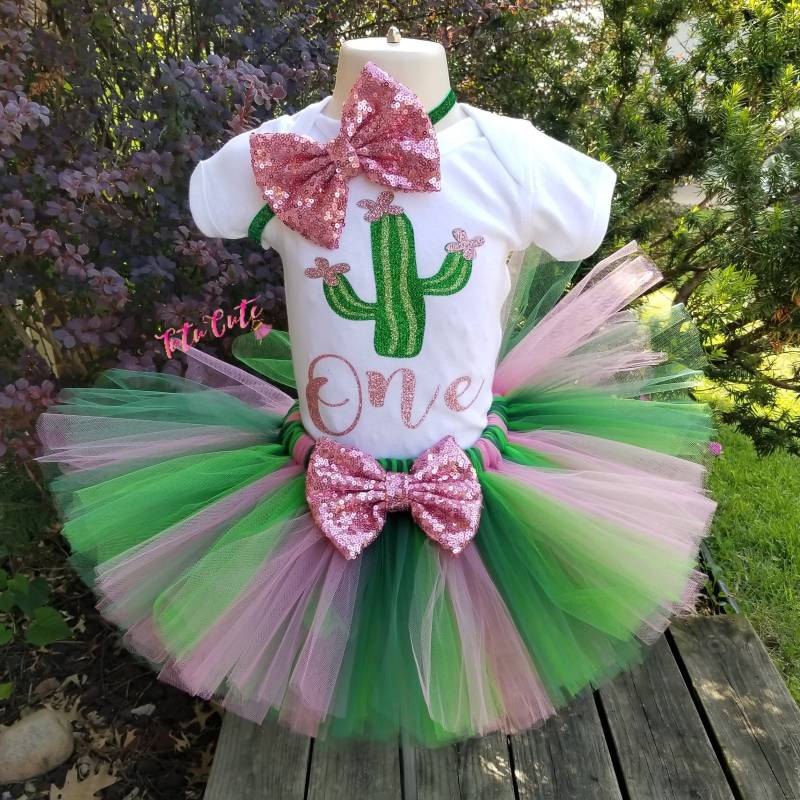 Rose Rosa Und Grün Kaktus Geburtstag Tutu Set, Outfit, Party Tutu, Shirt Rose Rosa Und Grün Kaktus Geburtstag Tutu Set, Outfit, Party Tutu, Shirt von TuTuCutee