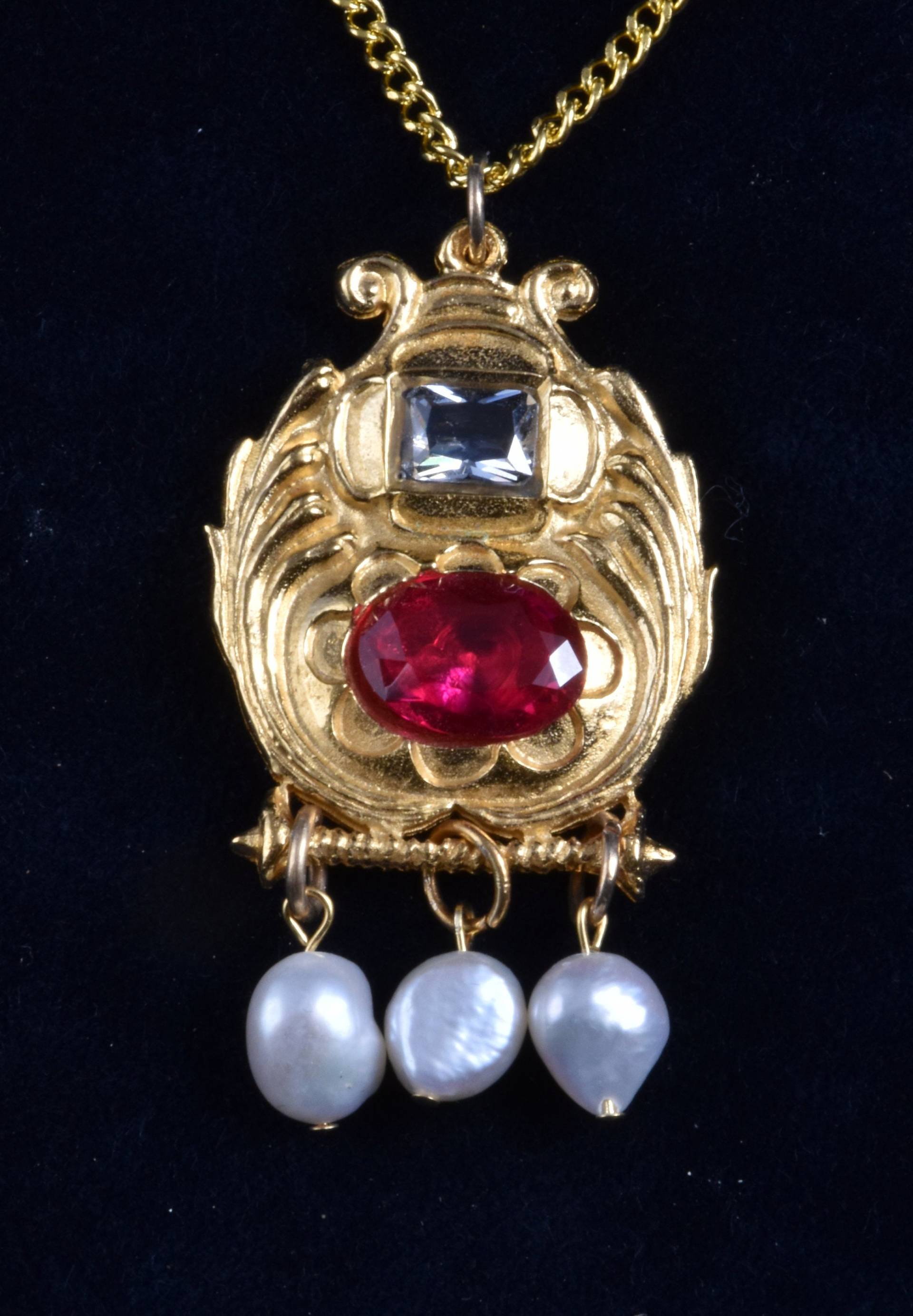 Prinzessin Elizabeth Anhänger Prinzessin Elizabeth Anhänger von TudorJewels