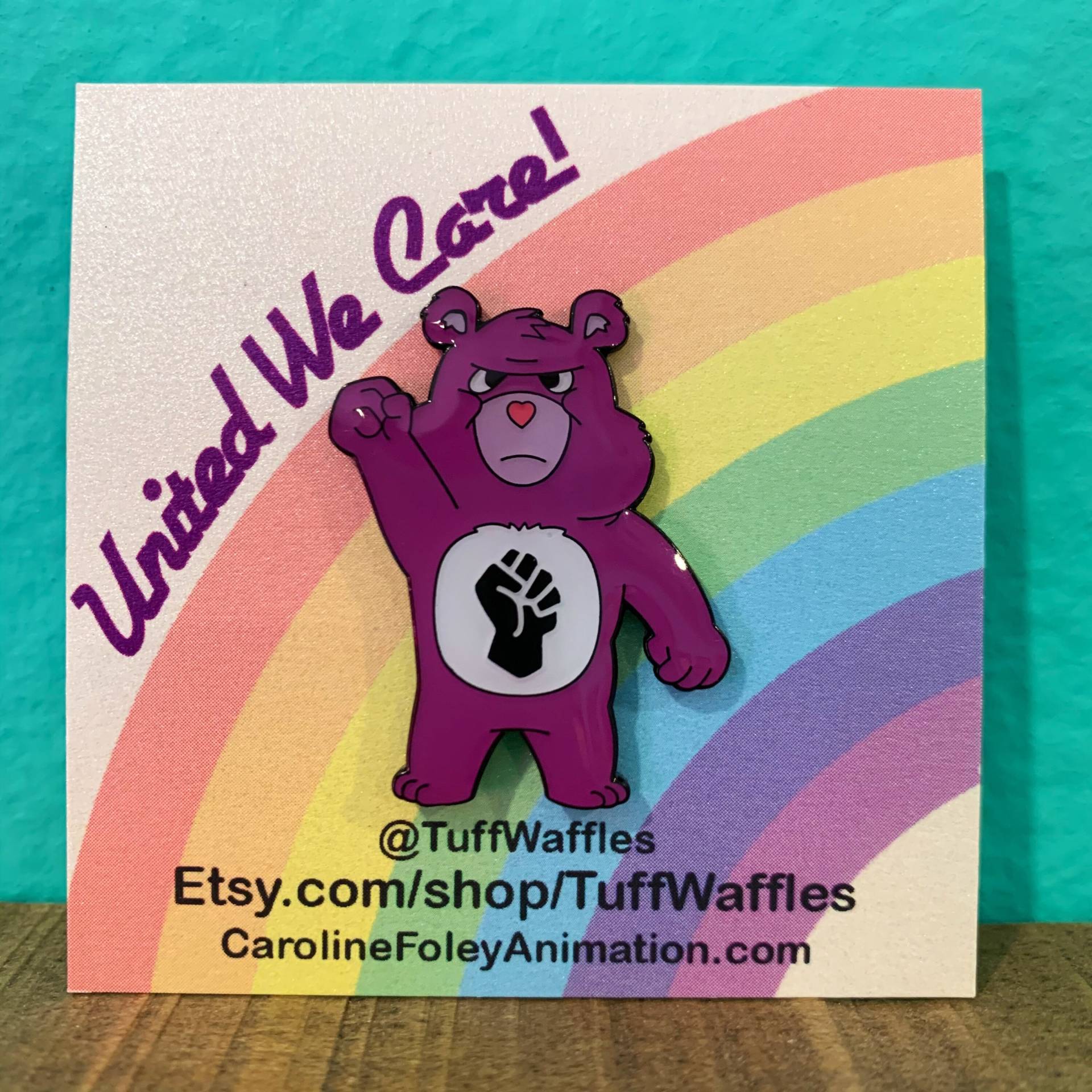 Black Lives Matter Bär Emaille Pin Black Lives Matter Bär Emaille Pin von TuffWaffles