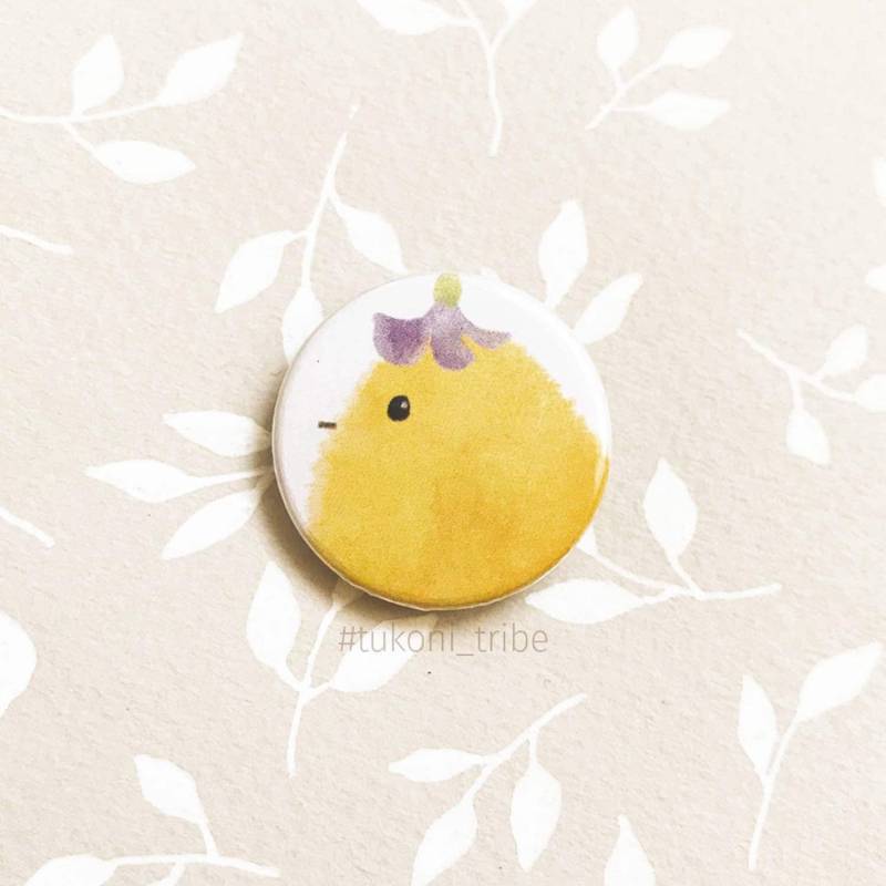 Little Chick Badge Tukoni Ckick Abzeichen Pin Bird Bub Animal Button Badge von TukoniTribe