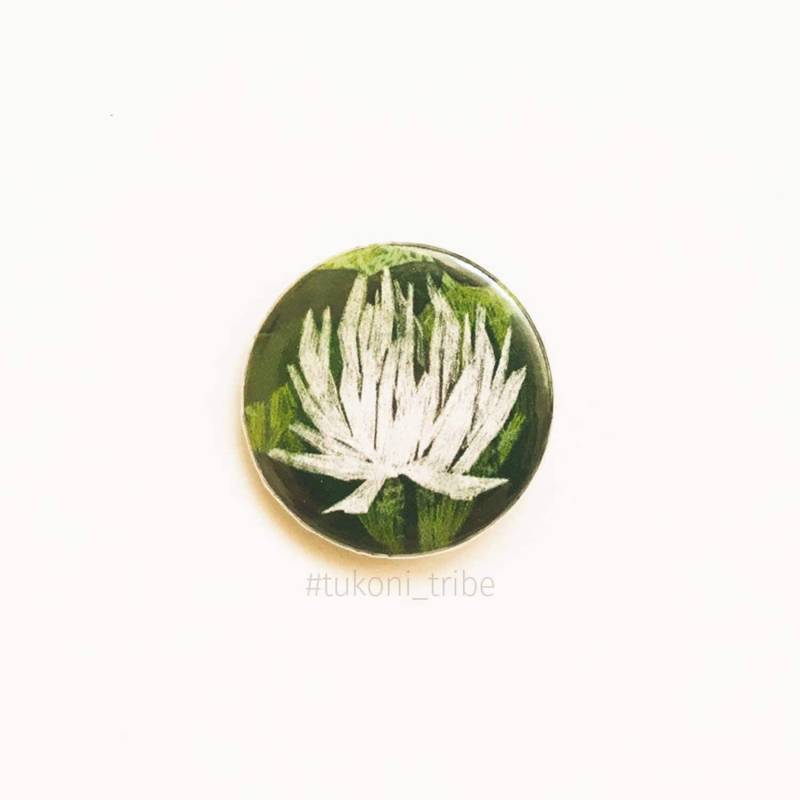 Tukoni Pin Klee Abzeichen Knöpfe Stifte Blumen Taste Art Aquarell Tier Pinbacks Süße Vegan Geschenk Einzigartige Wald Grün Gras von TukoniTribe