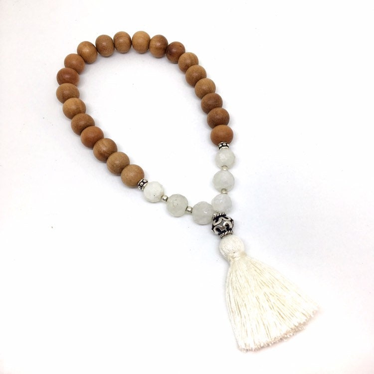 27 Perle Hand Mala-Moonstone/Sandal Mala Perlen, Yoga-Schmuck, Meditationsperlen von TulasiMaharani