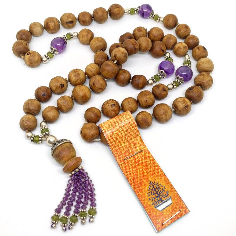 Chameli Mala 54 Perlen Tulasi Tulsi Amethyst Und Peridot - Perlen, Yoga-Schmuck, Meditation von TulasiMaharani
