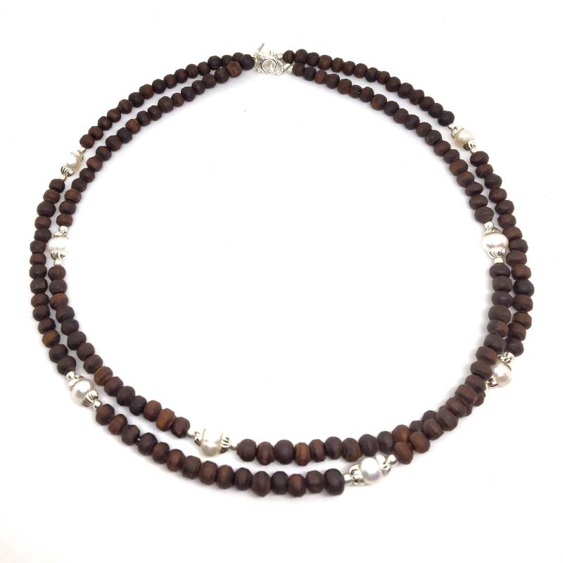 Premi, Lange Oder Doppelte Tulasi Kette Mit Perlen von TulasiMaharani