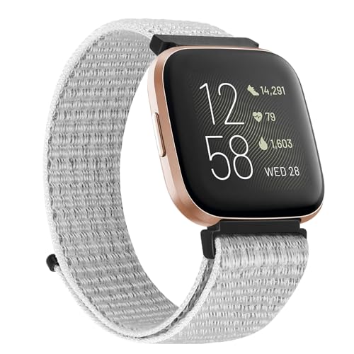 TumCez Nylon Armband Kompatibel mit Fitbit Versa 2/Fitbit Versa/Fitbit Versa Lite/Fitbit Versa SE Verstellbares Ersatz-Sportarmband für Damen Herren, Weiß reflektierend, sportlich TumCez Nylon Armband Kompatibel mit Fitbit Versa 2/Fitbit Versa/Fitbit Versa Lite/Fitbit Versa SE Verstellbares Ersatz-Sportarmband für Damen Herren, Weiß reflektierend, sportlich von TumCez