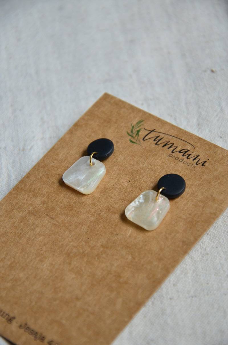 Kuangaza - Scheinen, Perlmutt, Leicht, Klein von Tumainiproducts