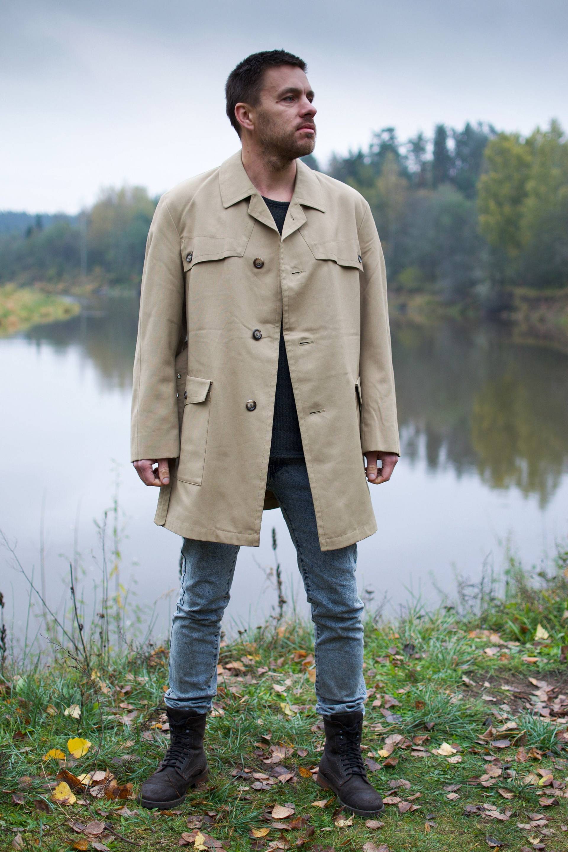 Vintage Trenchcoat, Beige Duster Mantel, Herren Jacke, Minimalist Unisex, Größe L von TumbleweedsATTiTUDE