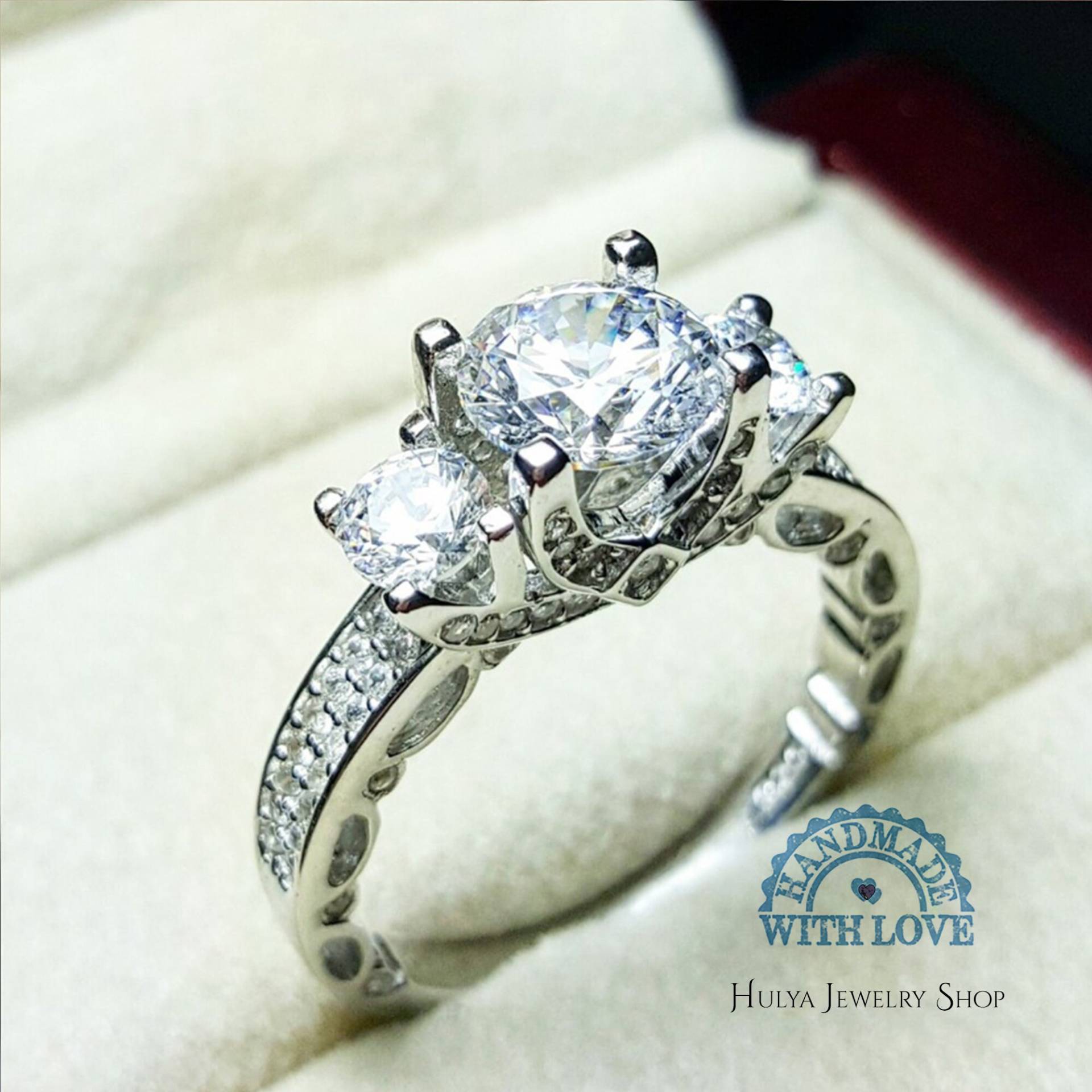 Legend Solitaire Swarovski Zertifikat 925K Sterling Silber Hochzeit Braut Diamant Design Tria Schmuck Frau Ring von TurQayGiftStore