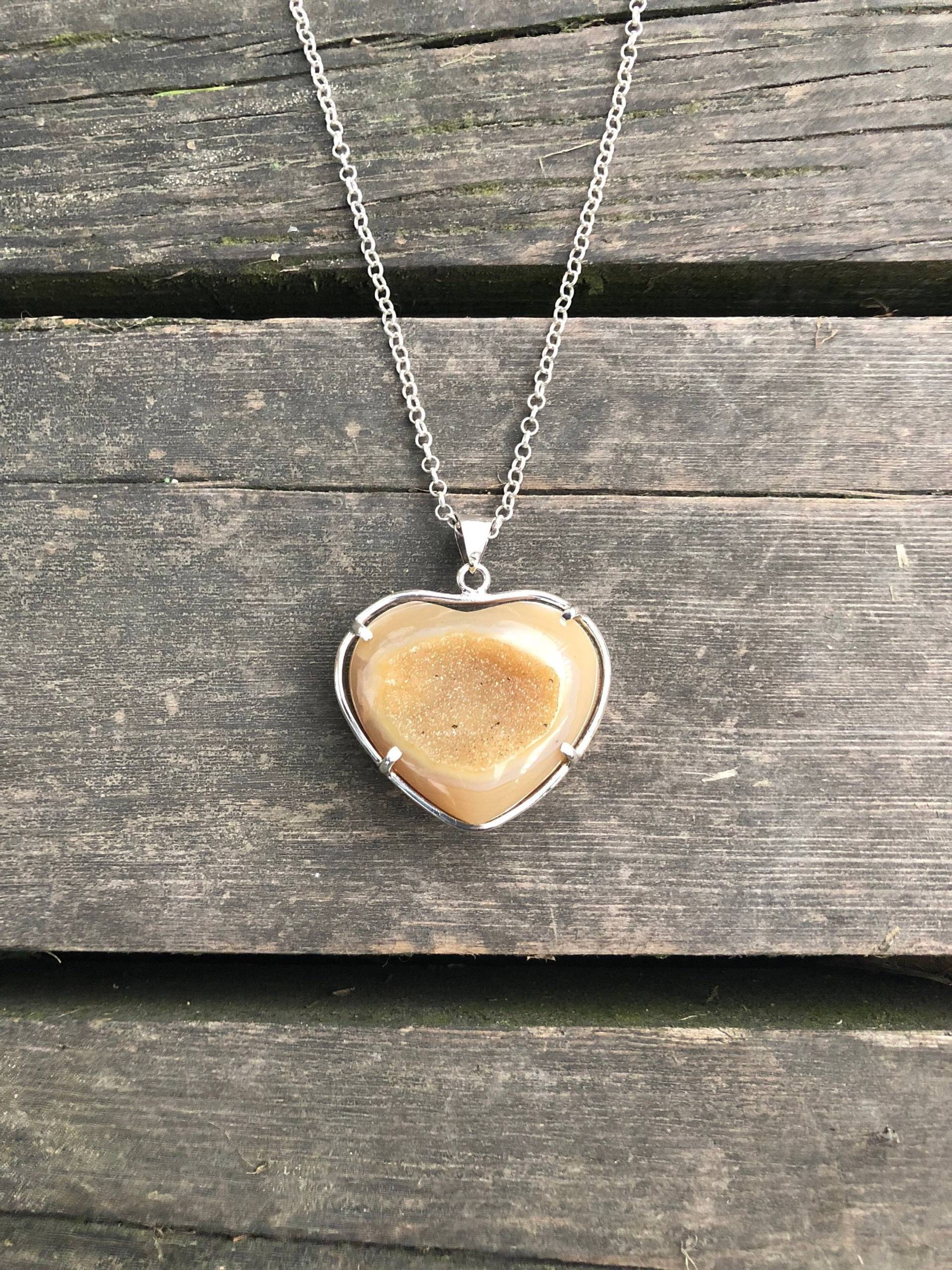 Gelber Achat Druzy Silberkette, Herzform Anhänger, Große Halskette, Besonderes Stück, Auffälliger Schmuck, Geschenk Für Ihre Mutter Gelber Achat Druzy Silberkette, Herzform Anhänger, Große Halskette, Besonderes Stück, Auffälliger Schmuck, Geschenk Für Ihre Mutter von TurkuazNaturalStones