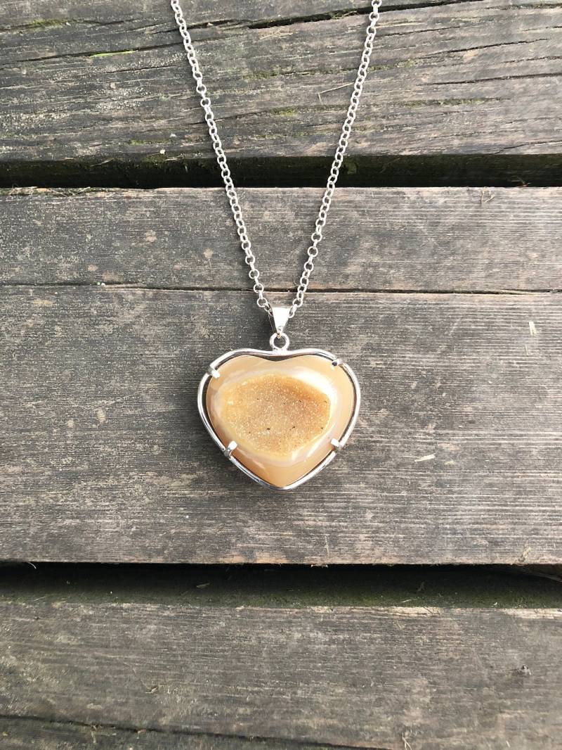 Gelber Achat Druzy Silberkette, Herzform Anhänger, Große Halskette, Besonderes Stück, Auffälliger Schmuck, Geschenk Für Ihre Mutter Gelber Achat Druzy Silberkette, Herzform Anhänger, Große Halskette, Besonderes Stück, Auffälliger Schmuck, Geschenk Für Ihre Mutter von TurkuazNaturalStones