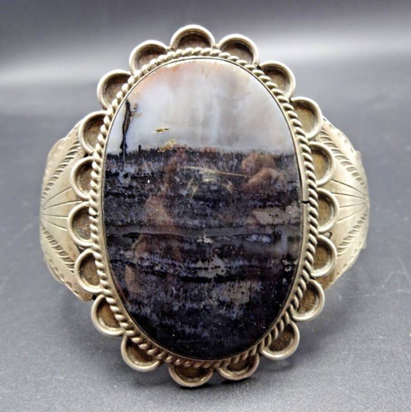 Vintage Hand Gestempelt Harvey Sterling Silber Versteinertes Holz Manschette Armband von TurquoiseKachina