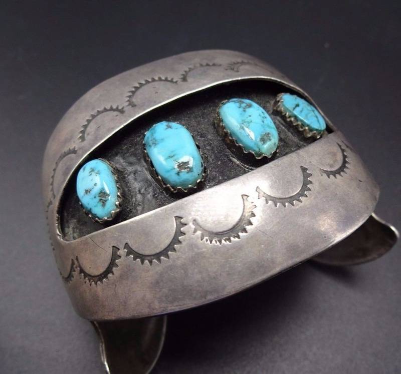 Vintage Hand Gestempelt Sterling Silber Und Türkis Shadowbox Manschette Armband von TurquoiseKachina